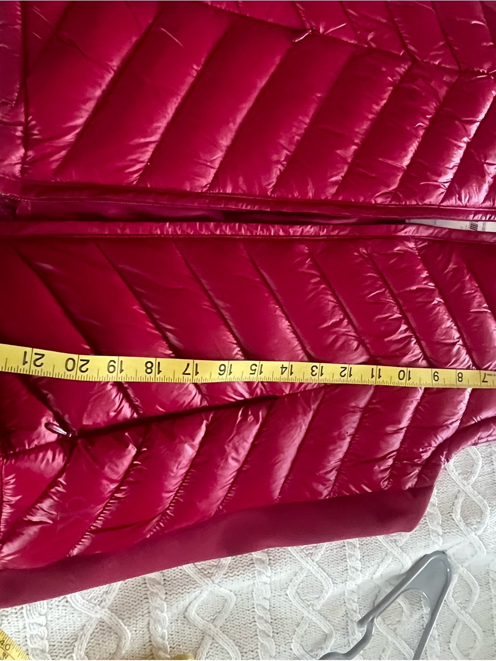 Calvin Klein Red Quilted Sleeveless Puffer Vest Women’s Size Large - Picture 6 of 16